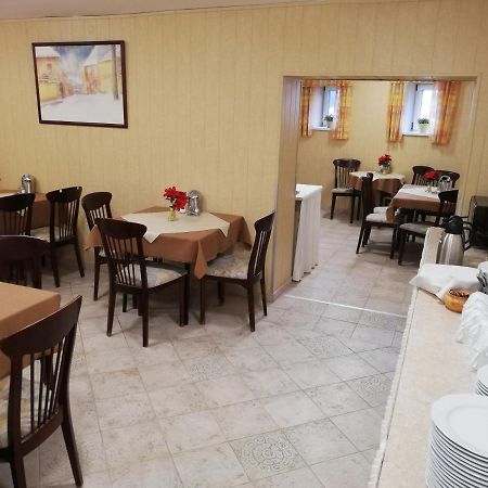 סופרון Polus Pension מראה חיצוני תמונה